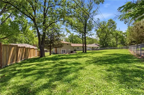 $415,000 | 9336 Hardy Street, Overland Park, KS 66212