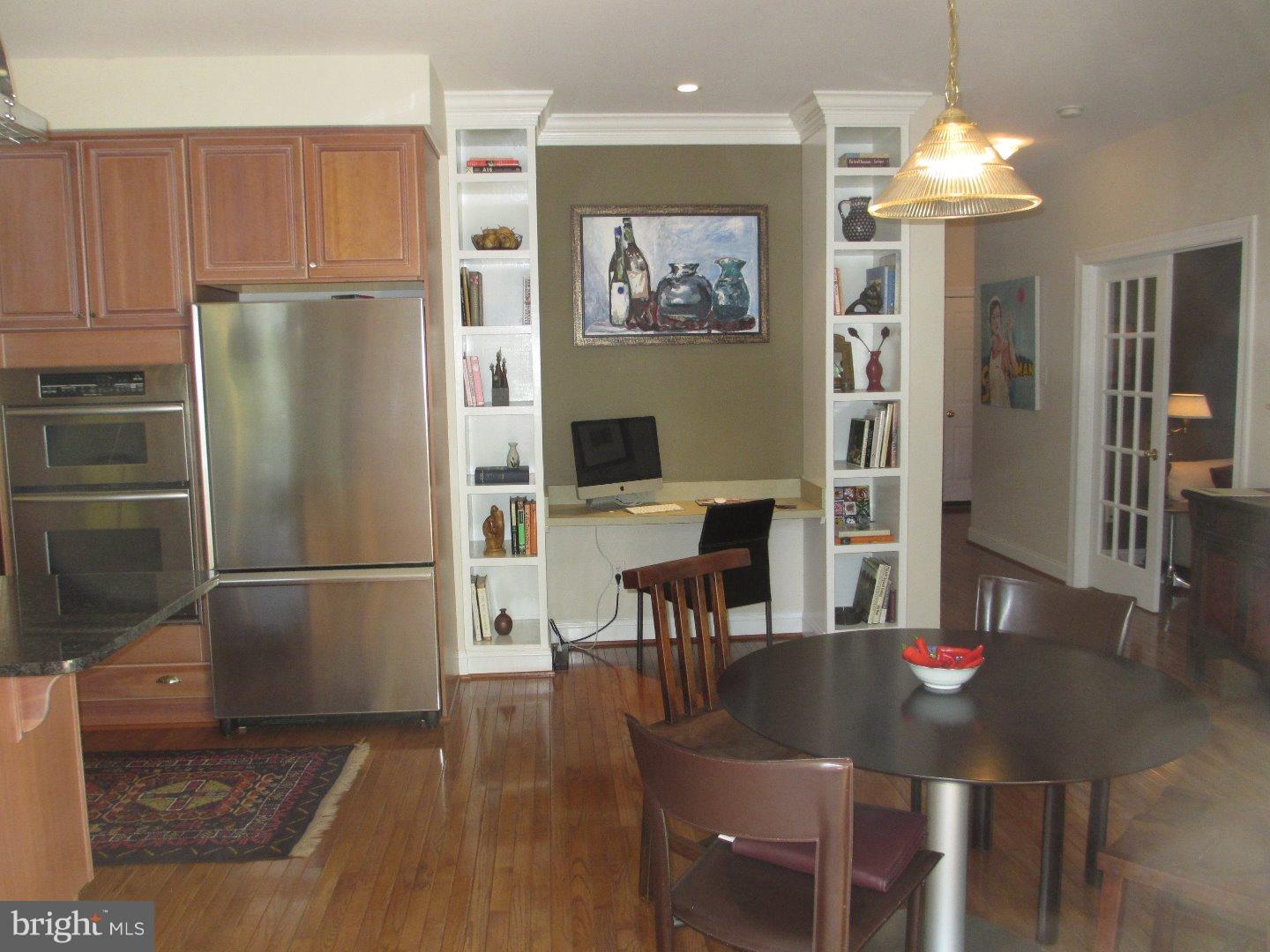 Breakfast Room