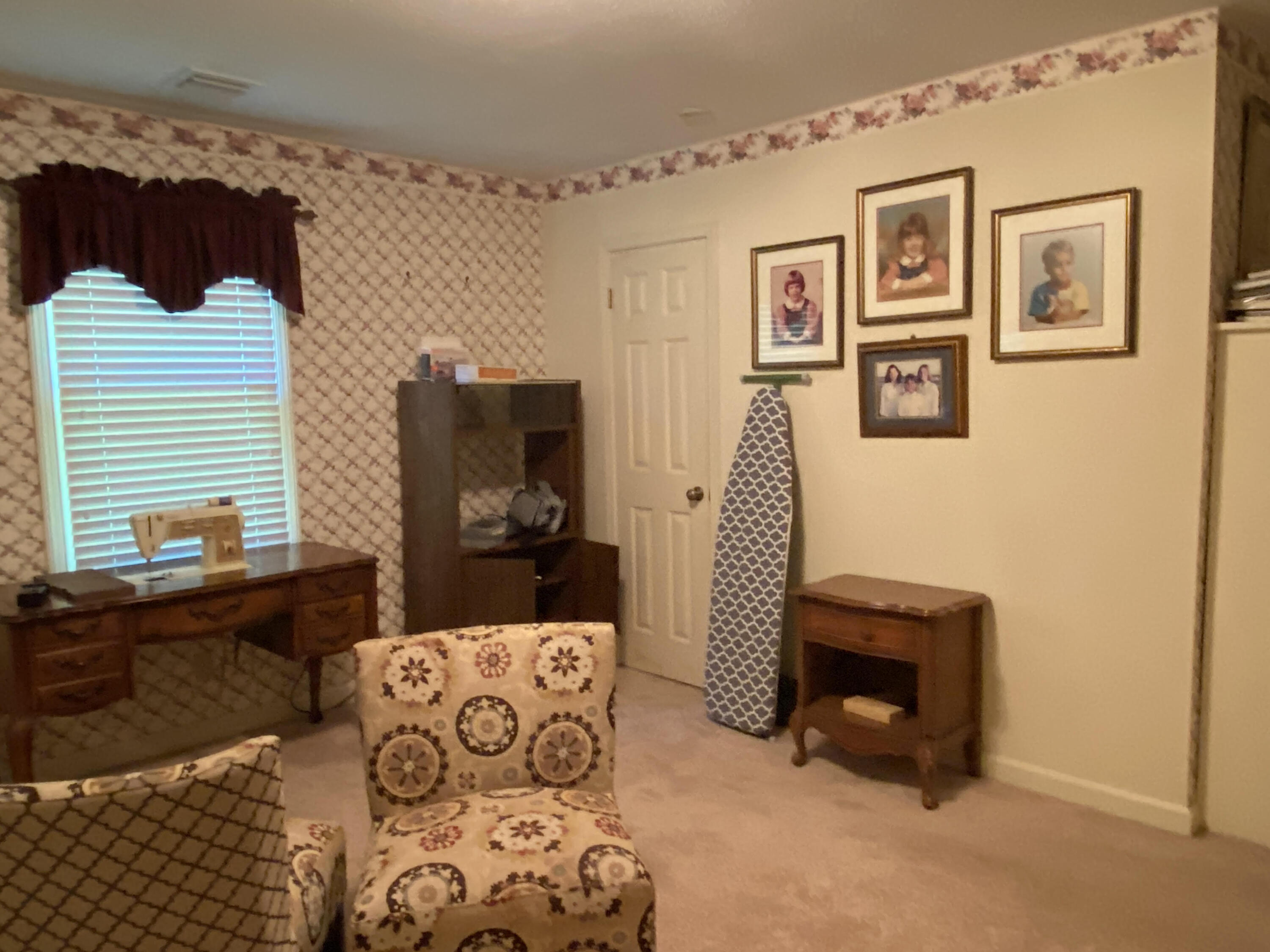 552 Myers Road Summerville, SC 29486 - Photo 13 of 23 Bedroom 4