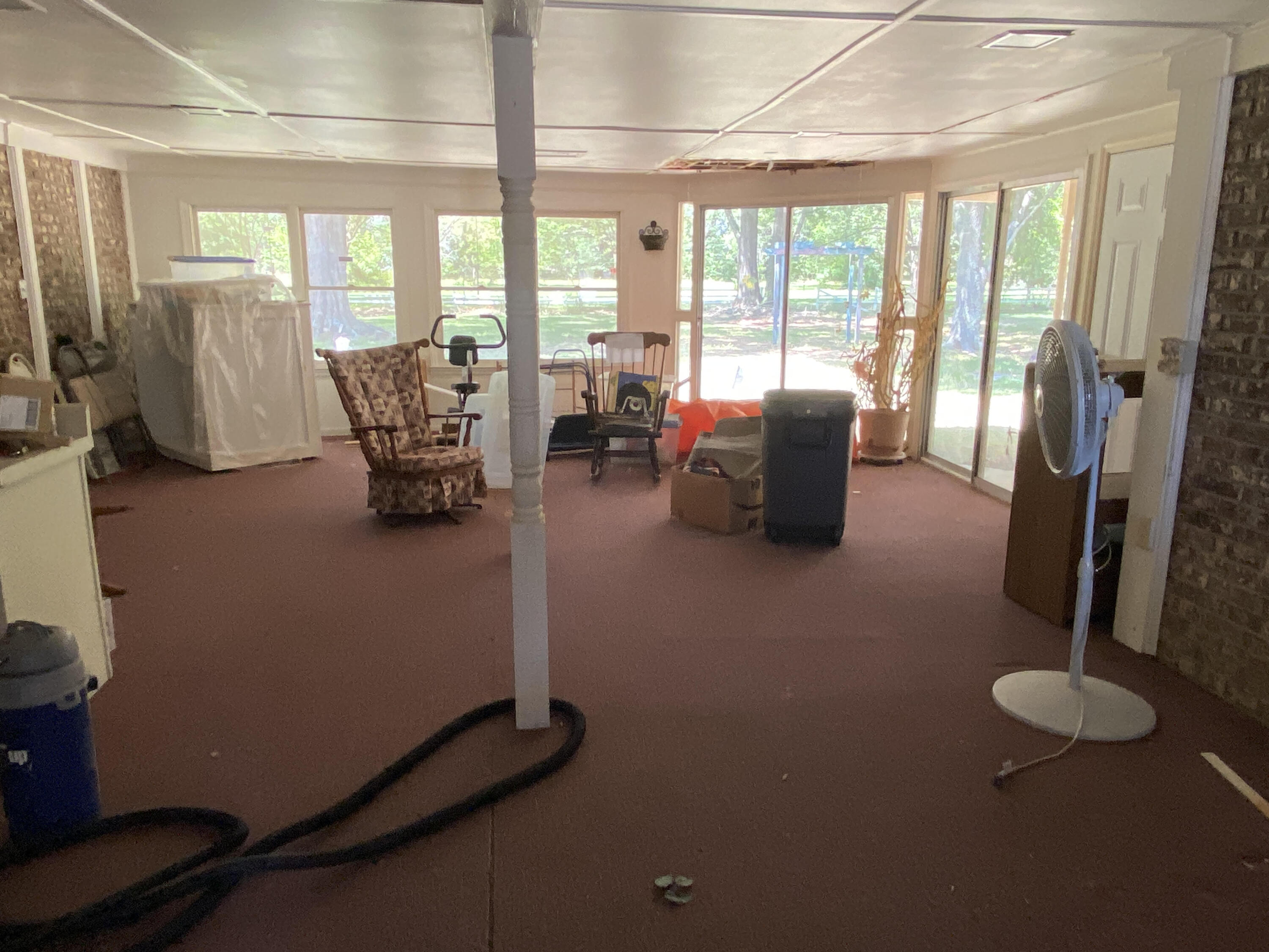 552 Myers Road Summerville, SC 29486 - Photo 15 of 23 sunroom