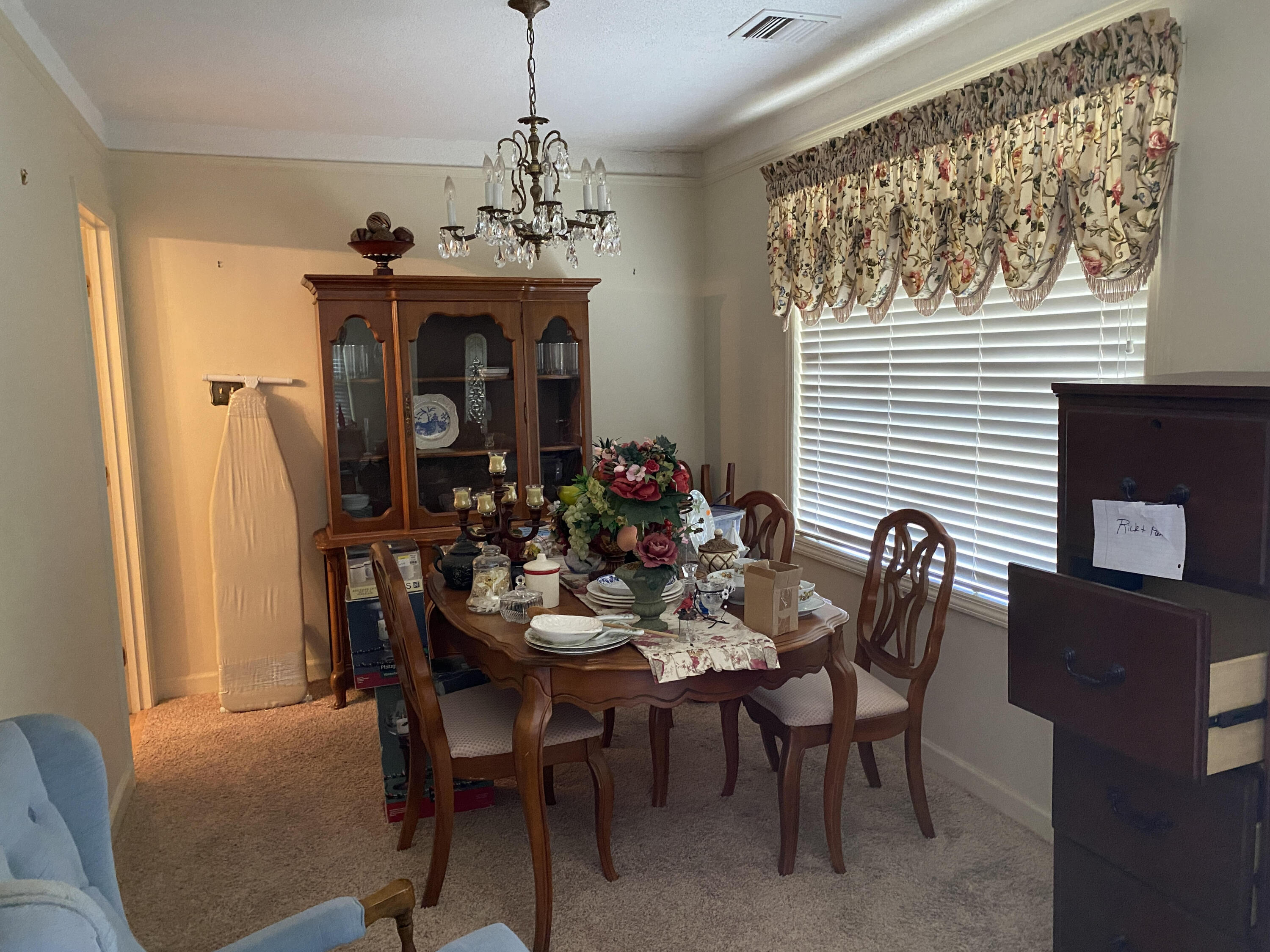 552 Myers Road Summerville, SC 29486 - Photo 6 of 23 Dining Room