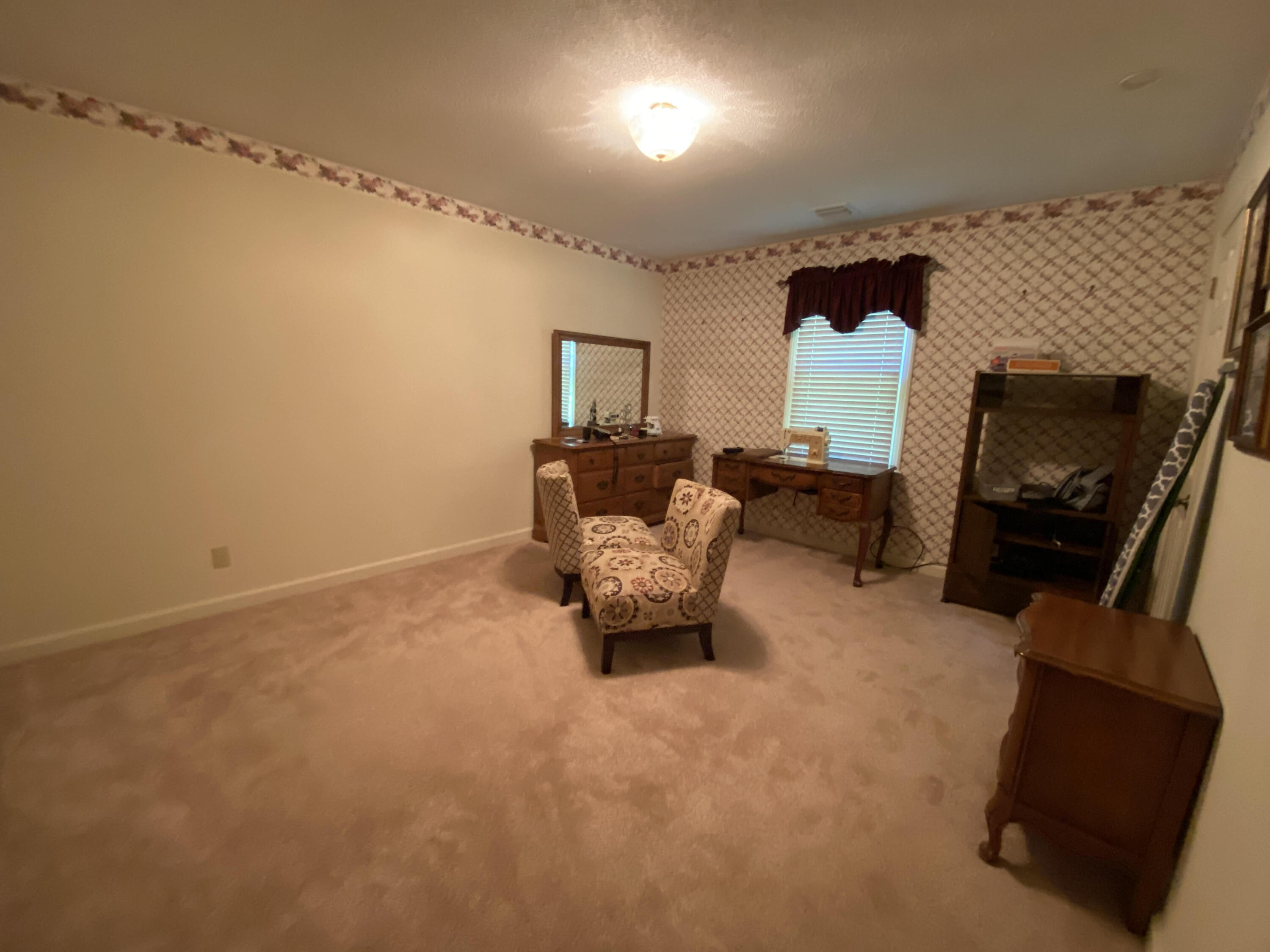 552 Myers Road Summerville, SC 29486 - Photo 10 of 23 Bedroom 2