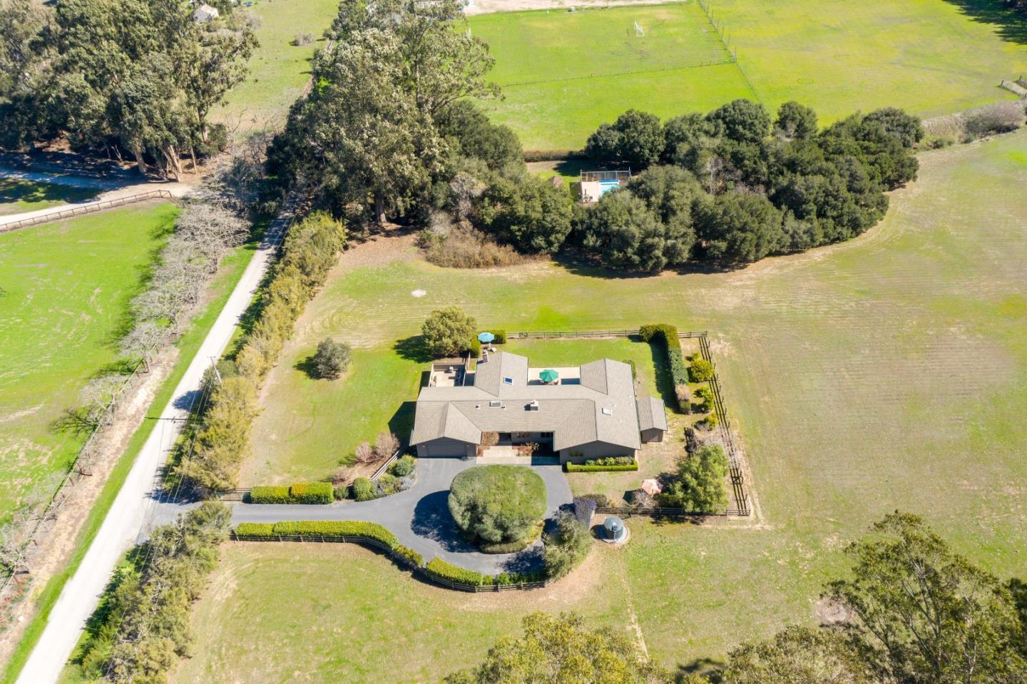 782 Old Stage Road Salinas, CA 93908 - Photo 52 of 55 Gallery Image 52