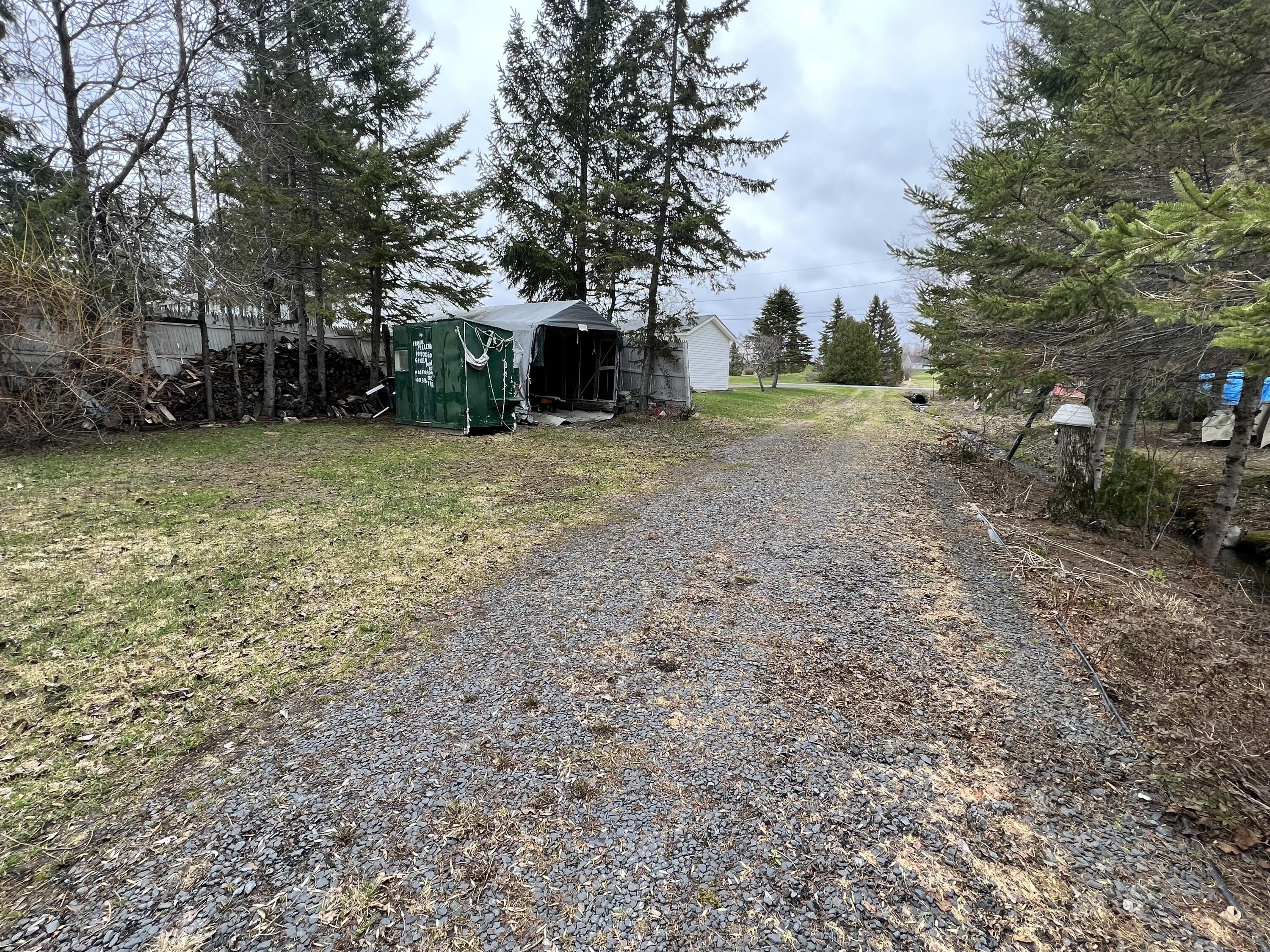 27 Green Point Road, Unit 306 Madawaska, ME 04773 - Photo 14 of 53 IMG_7277