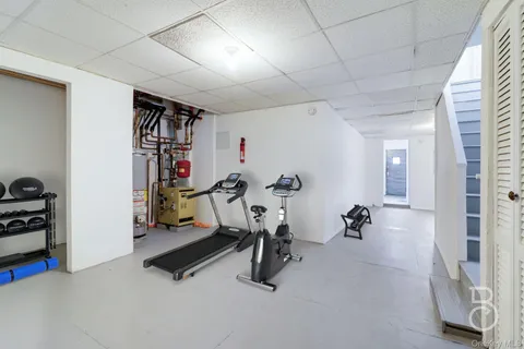 $1,425,000 | 27-12 Ditmars Boulevard | Astoria