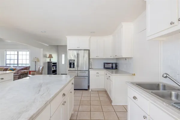 $1,449,000 | 17731 Highway 110, Lindale, TX 75771