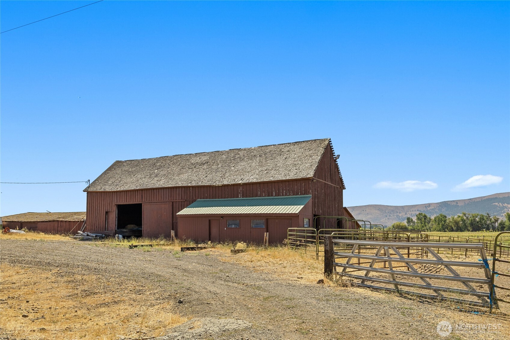 4530 Weaver Road Ellensburg, WA 98926 - Photo 31 of 39 a view of a house with a yard
