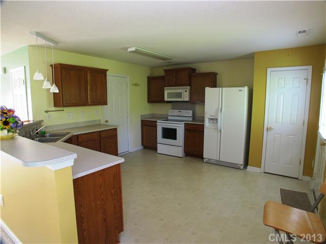6 Riverside Street Lowell, NC 28098 - Photo 2 of 14 Gallery Image 2