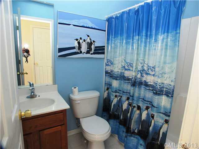 6 Riverside Street Lowell, NC 28098 - Photo 12 of 14 Gallery Image 12