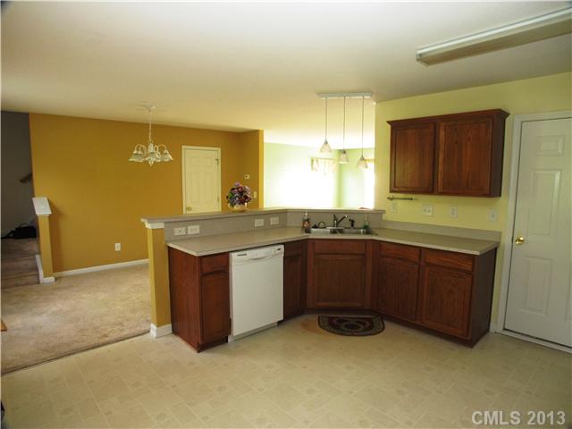 6 Riverside Street Lowell, NC 28098 - Photo 3 of 14 Gallery Image 3