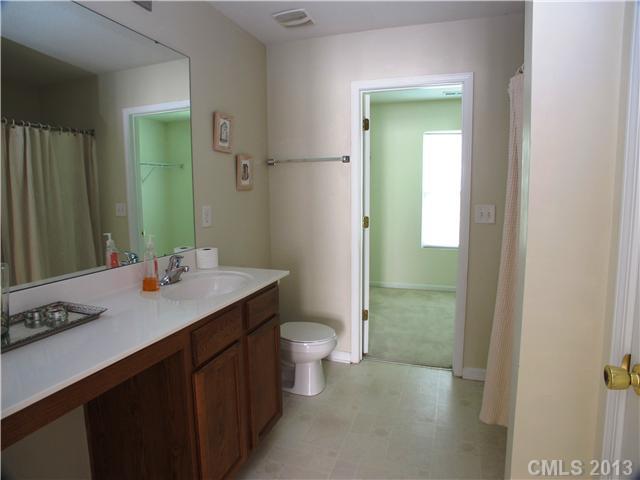 6 Riverside Street Lowell, NC 28098 - Photo 10 of 14 Gallery Image 10