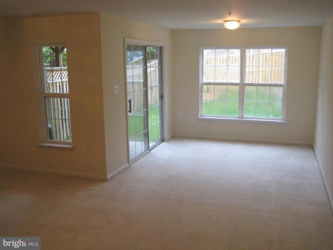 2602 Cameron Way Frederick, MD 21701 - Photo 9 of 16 Family Room #2