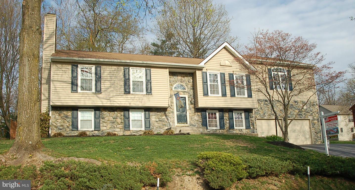 7014 Fox Chase Road New Market, MD 21774 - Photo 1 of 30 Exterior (Front)