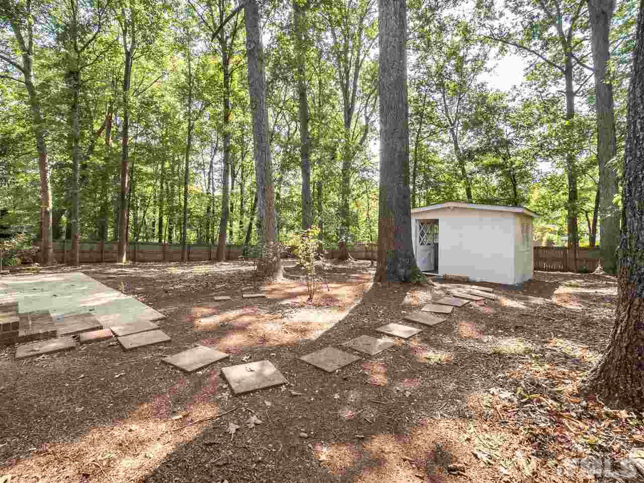 404 Southeast Maynard Road Cary, NC 27511 - Photo 21 of 22 Gallery Image 21
