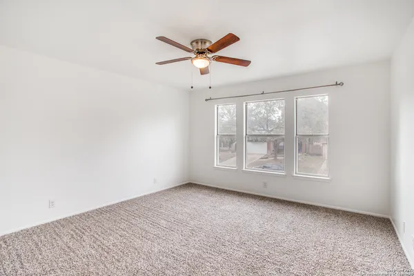 $1,975 | 7415 Corian Park Drive, San Antonio, TX 78249