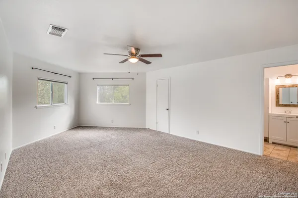 $1,975 | 7415 Corian Park Drive, San Antonio, TX 78249