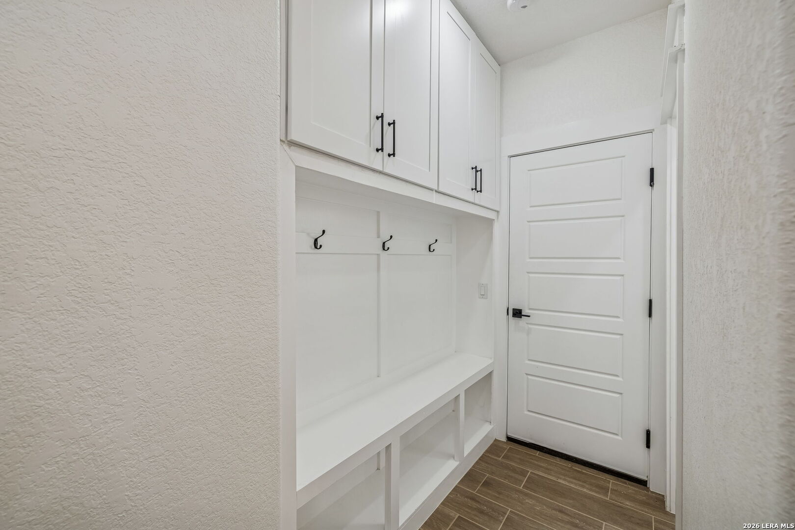 179 Hidden Ranch Court Floresville, TX 78114 - Photo 12 of 32