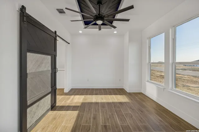 $650,000 | 179 Hidden Ranch Lane, Floresville, TX 78114