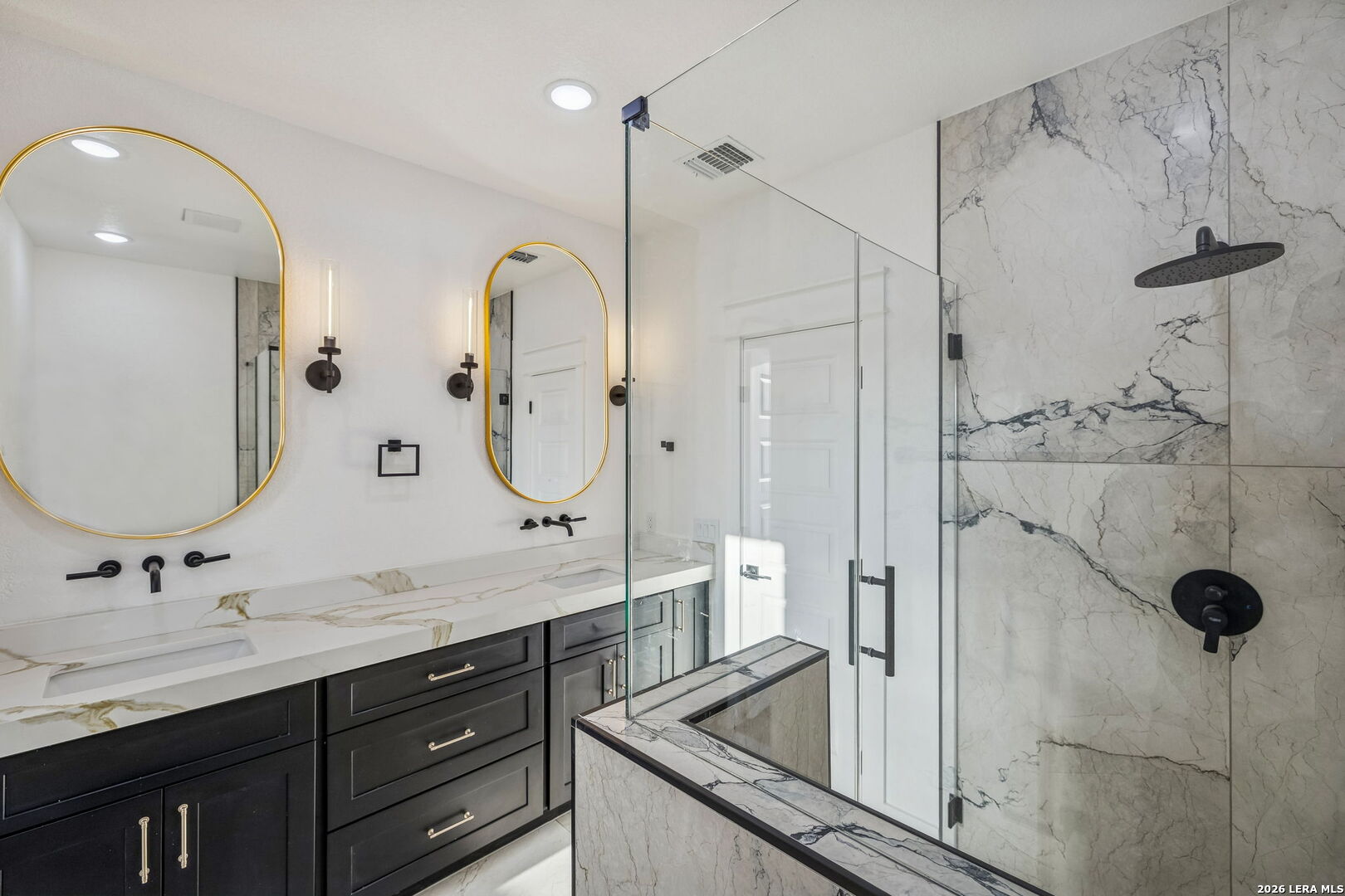 179 Hidden Ranch Court Floresville, TX 78114 - Photo 24 of 32