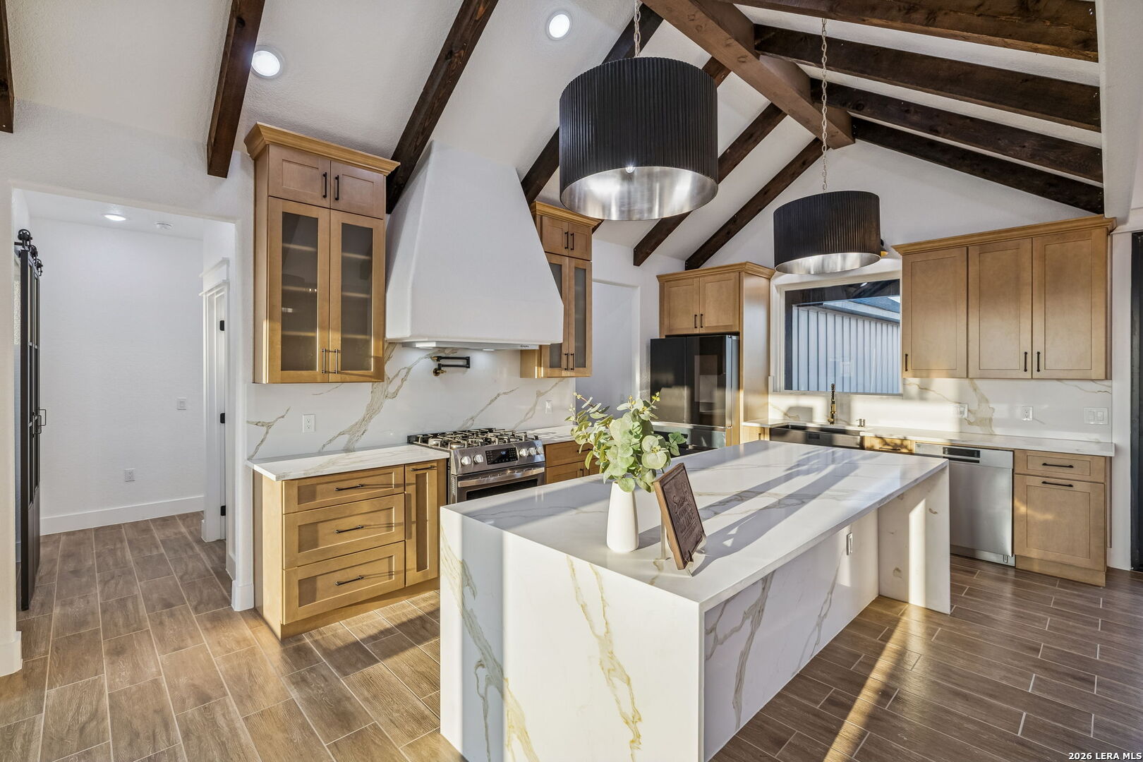 179 Hidden Ranch Court Floresville, TX 78114 - Photo 6 of 32