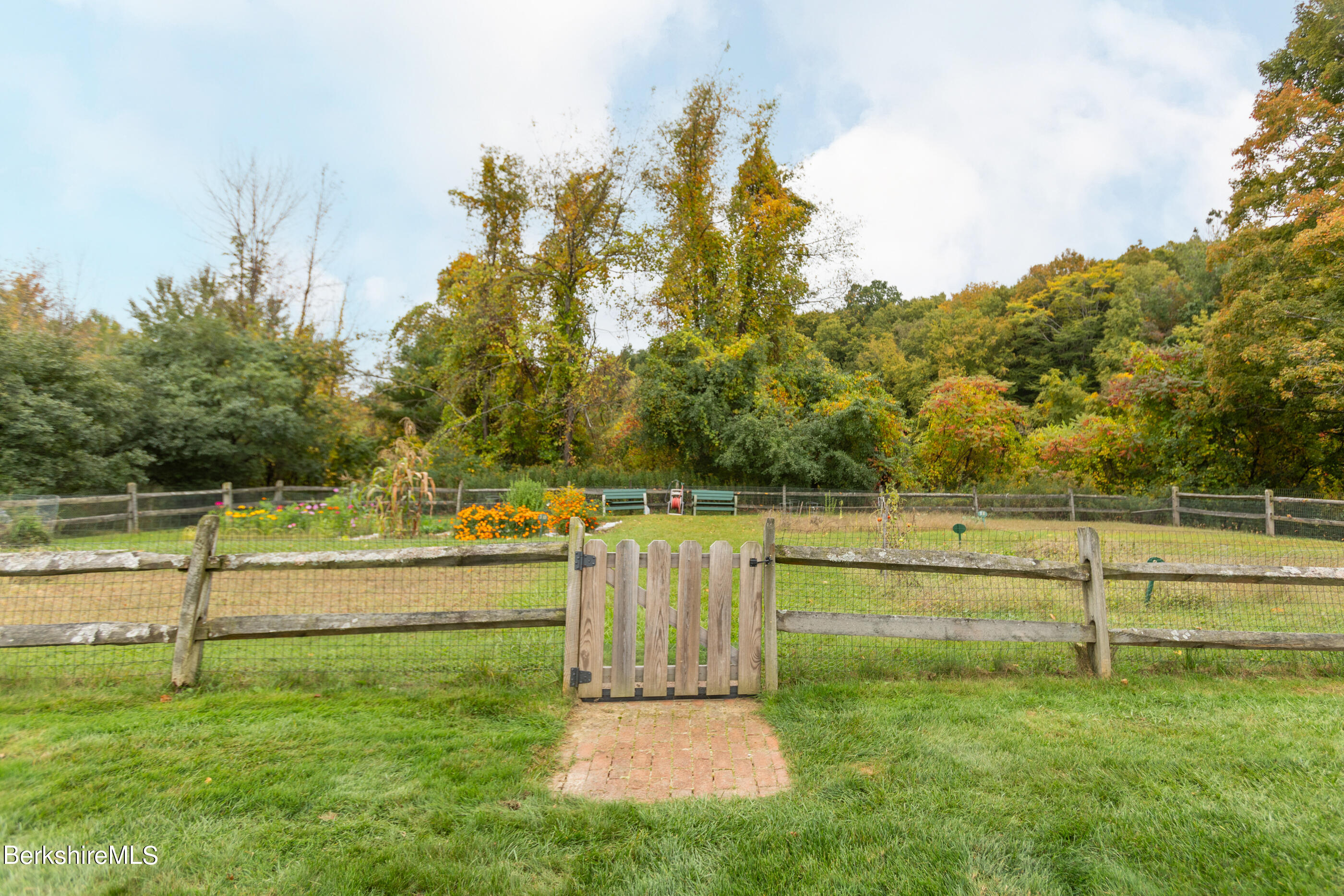 8 Rolling Hills, Unit 8 Lenox, MA 01240 - Photo 25 of 40 image-44