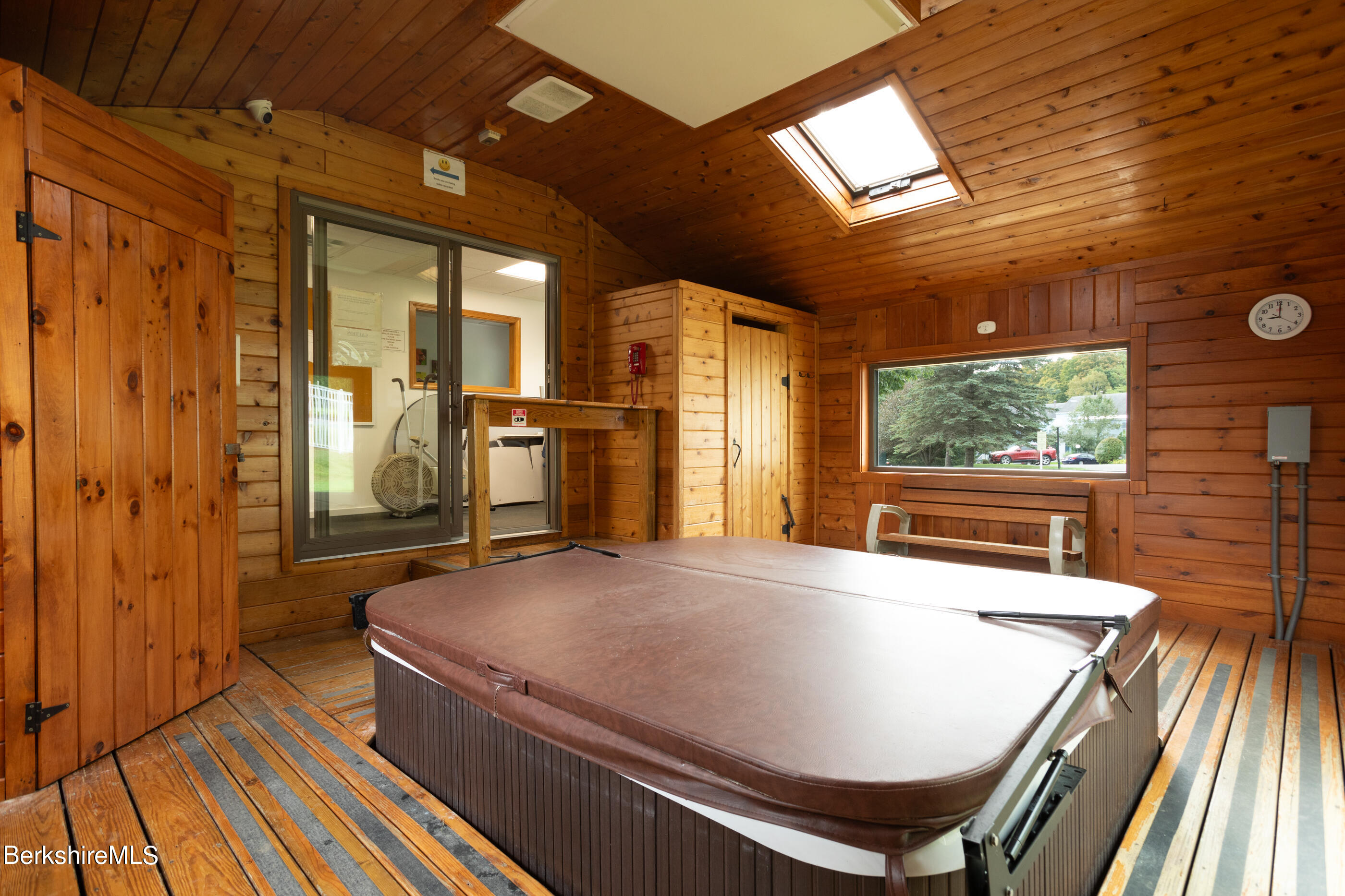 8 Rolling Hills, Unit 8 Lenox, MA 01240 - Photo 36 of 40 image-7