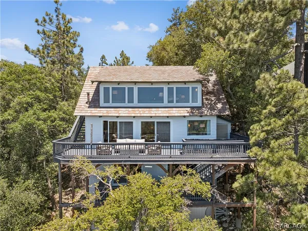 $918,000 | 26565 Kings Court, Lake Arrowhead, CA 92352