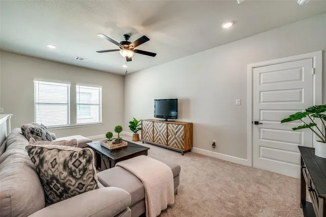 $699,900 | 6333 Hedgecoxe Road, The Colony, TX 75056