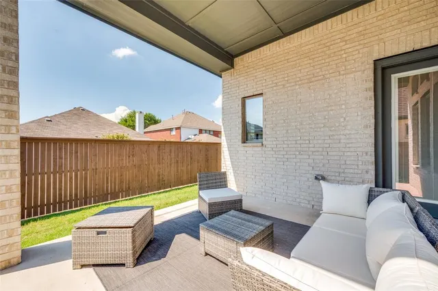 $699,900 | 6333 Hedgecoxe Road, The Colony, TX 75056