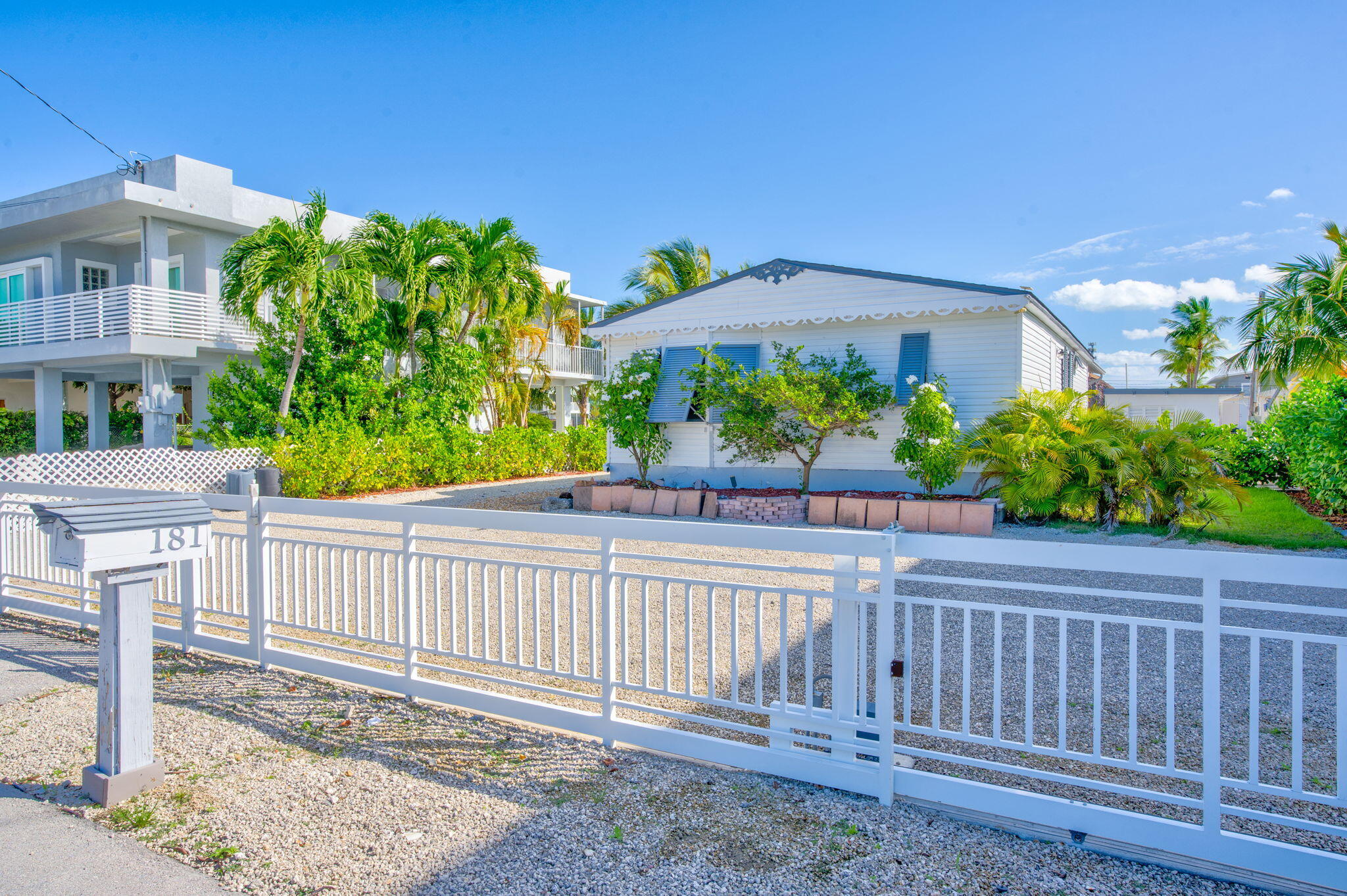 181 Grassy Road Key Largo, FL 33037 - Photo 3 of 35 4-web-or-mls-181 Grassy Rd - High Exposu