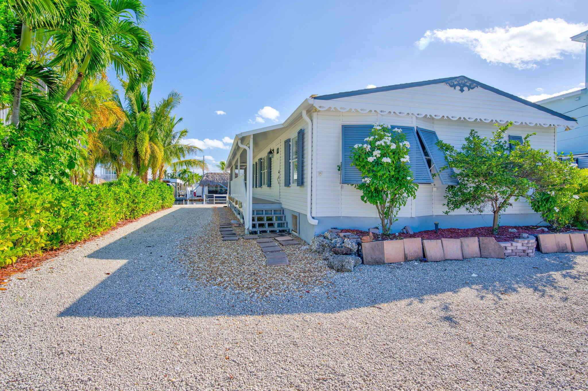181 Grassy Road Key Largo, FL 33037 - Photo 5 of 35 5-web-or-mls-181 Grassy Rd - High Exposu