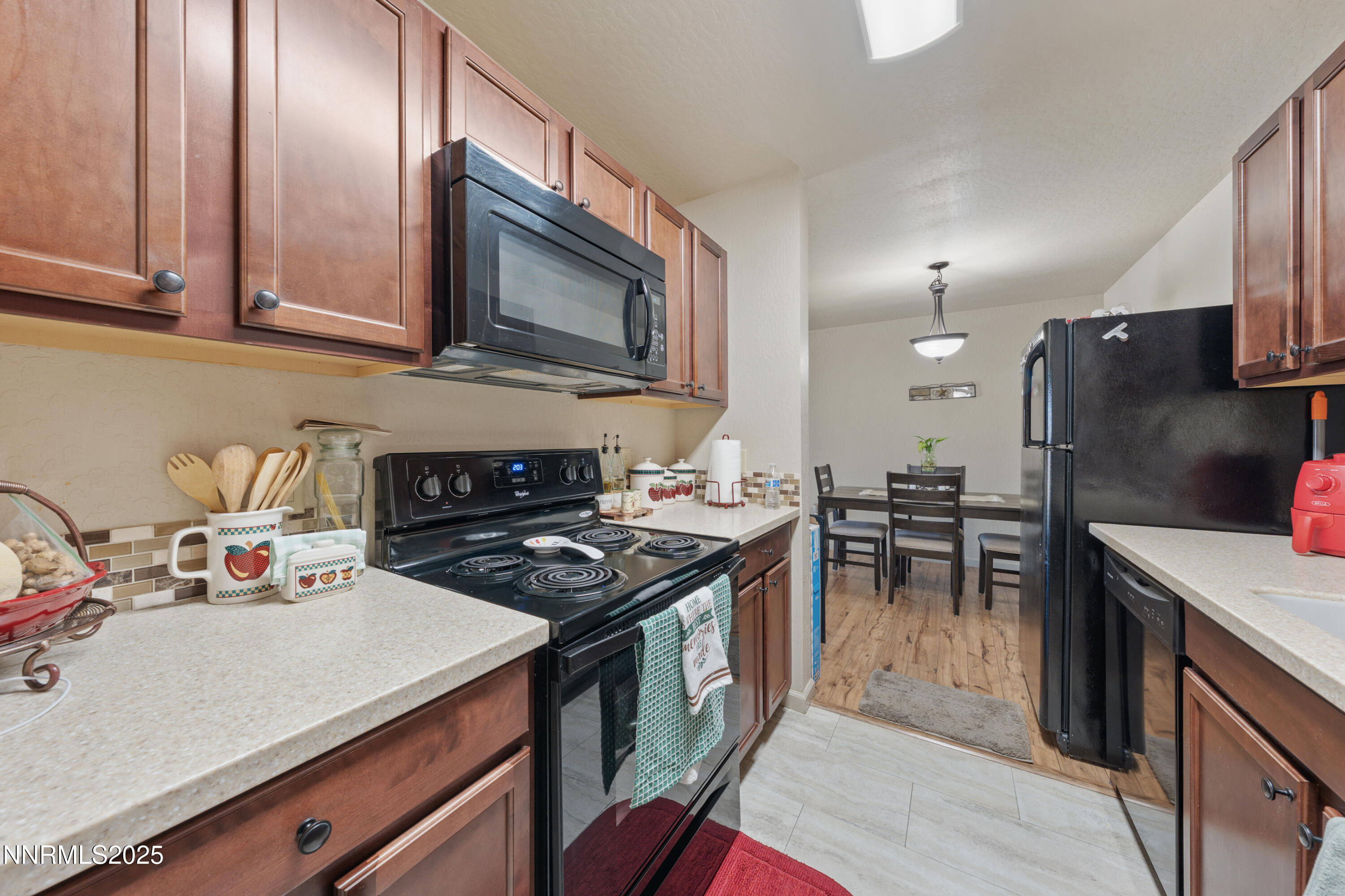 2955 Lakeside Drive, Unit 325 Reno, NV 89509 - Photo 8 of 19 DS200119