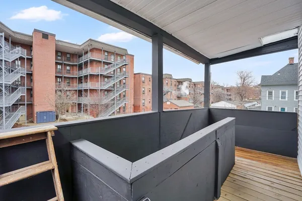 $333,000 | 14 Adams Street, Springfield, MA 01105