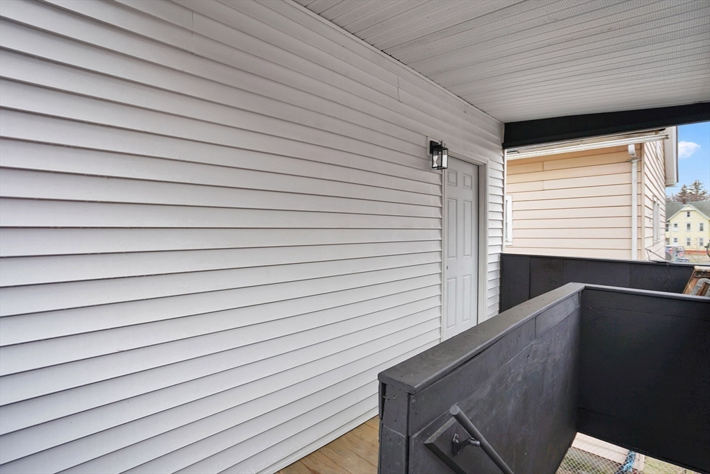 14 Adams Street Springfield, MA 01105 - Photo 18 of 37