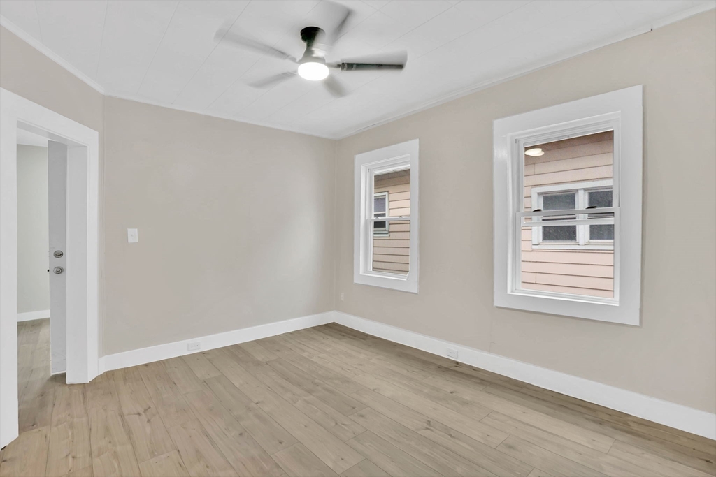 14 Adams Street Springfield, MA 01105 - Photo 25 of 37