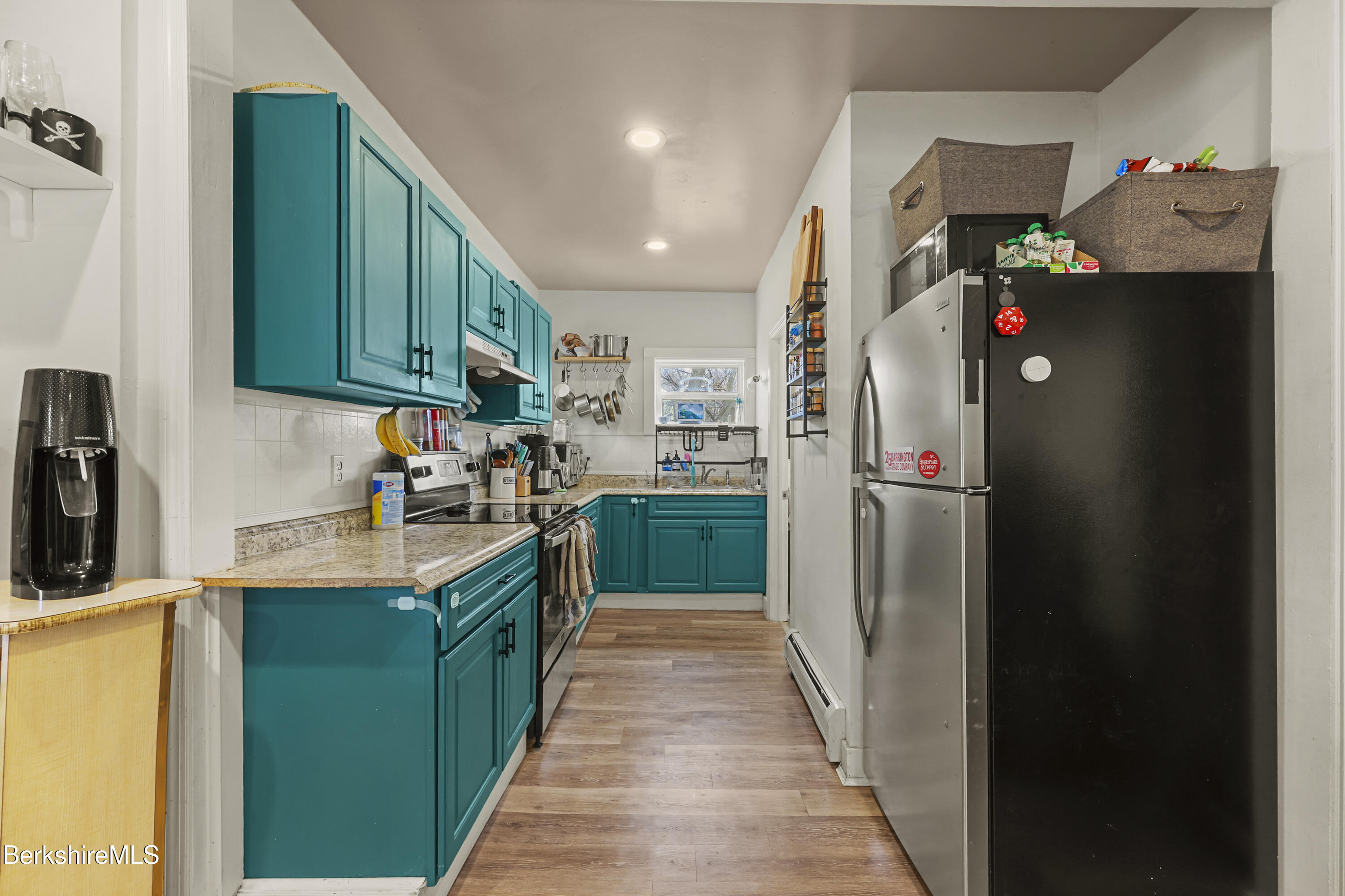 35 Prospect Street Pittsfield, MA 01201 - Photo 15 of 41 Kitchen