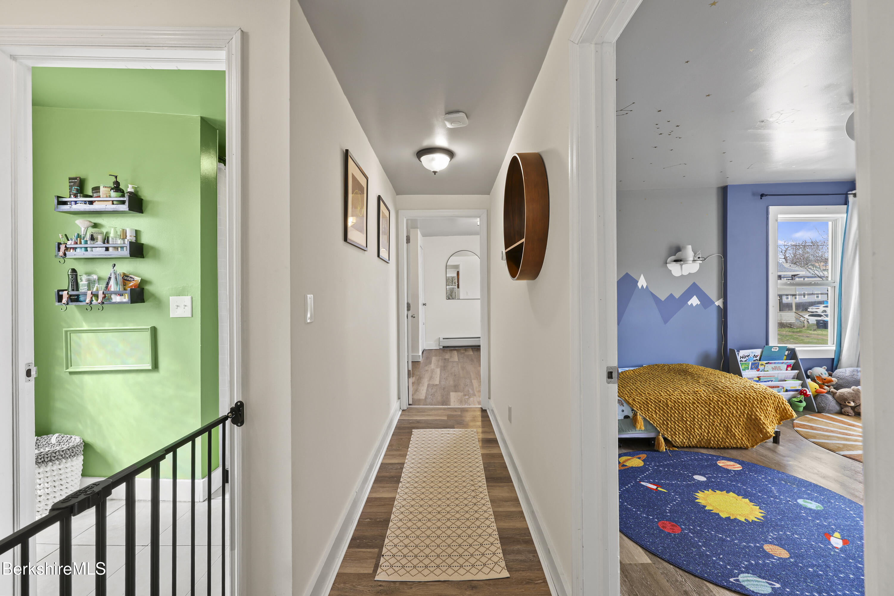 35 Prospect Street Pittsfield, MA 01201 - Photo 20 of 41 Second Floor Landing