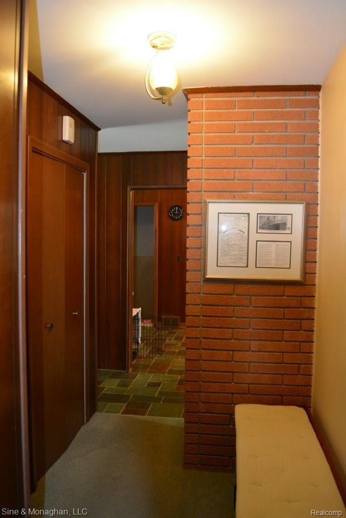 1861 Hawthorne Road Grosse Pointe, MI 48236 - Photo 12 of 21 DSC_0020.jpg