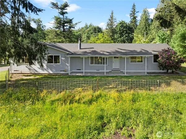 $899,990 | 22430 Southeast 392nd Street, Enumclaw, WA 98022