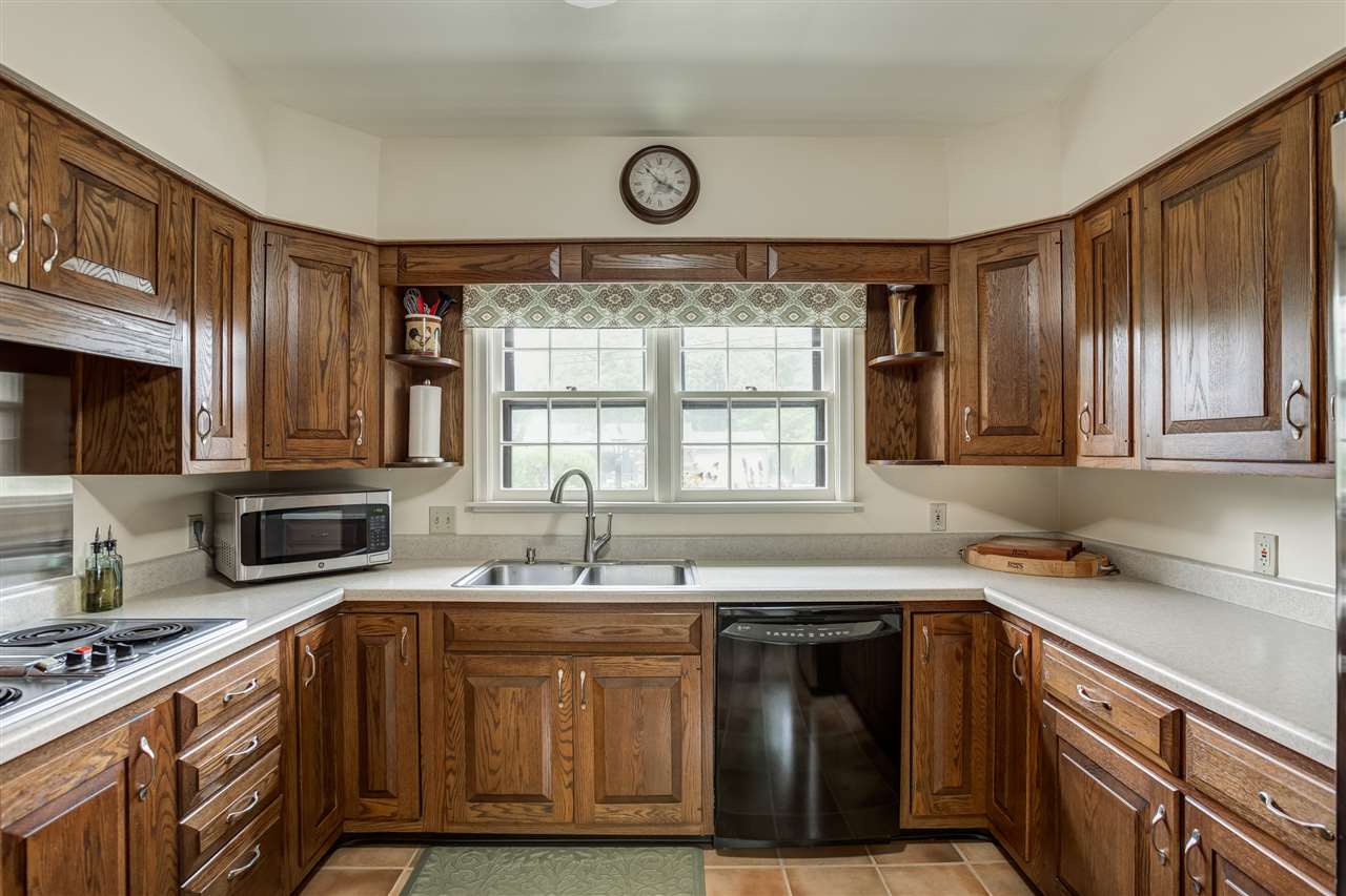 4015 Stringtown Road Evansville, IN 47711 - Photo 7 of 32 Gallery Image 7