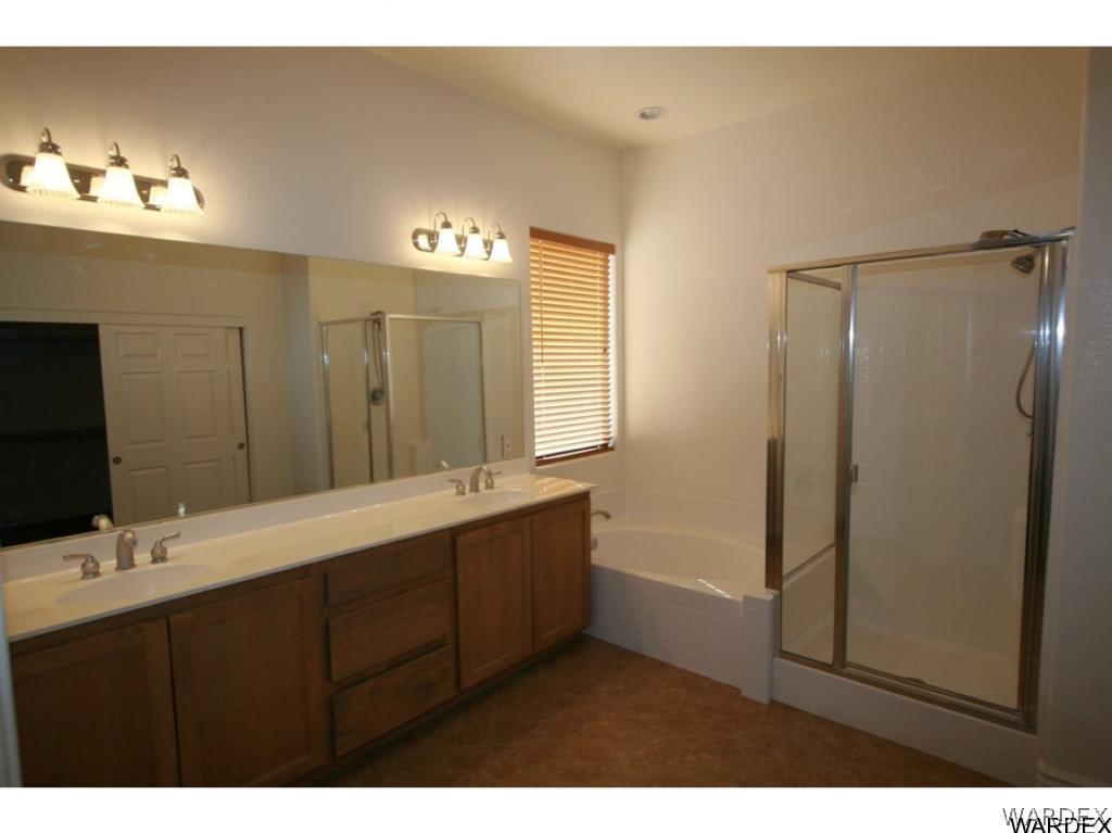 4256 South Zircon Road Golden Valley, AZ 86413 - Photo 14 of 18