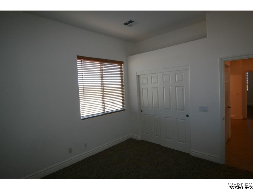 4256 South Zircon Road Golden Valley, AZ 86413 - Photo 9 of 18
