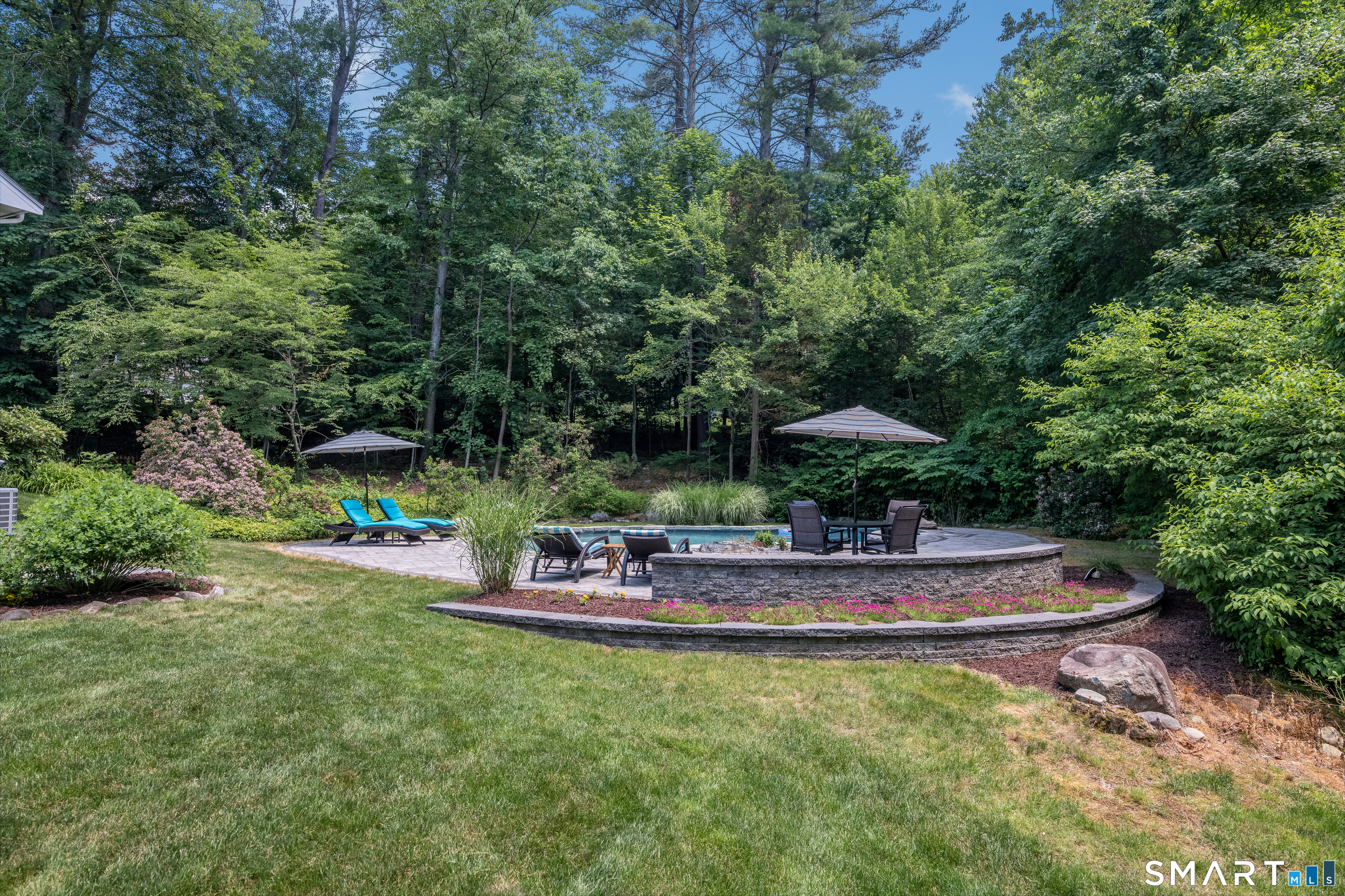 63 Brookmoor Road Avon, CT 06001 - Photo 12 of 29