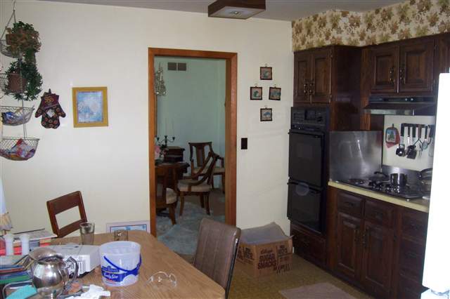 23161 North Taylor Road Canton, IL 61520 - Photo 8 of 13 Gallery Image 8