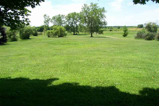 23161 North Taylor Road Canton, IL 61520 - Photo 9 of 13 Gallery Image 9