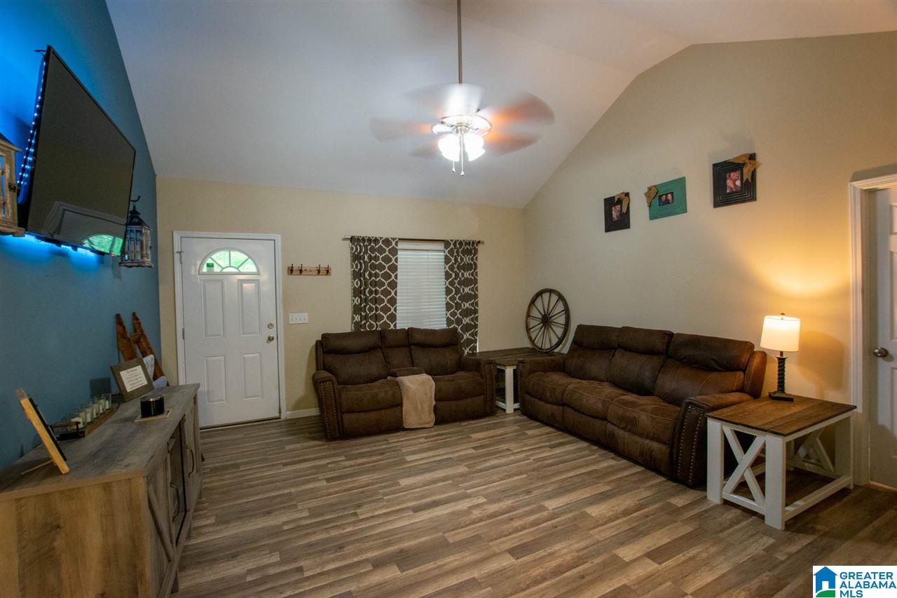 296 Briarfield Road Warrior, AL 35180 - Photo 6 of 34