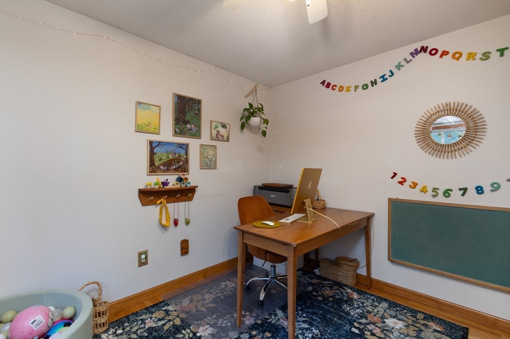 64 Leno Road Holland, MA 01521 - Photo 19 of 32 Gallery Image 19