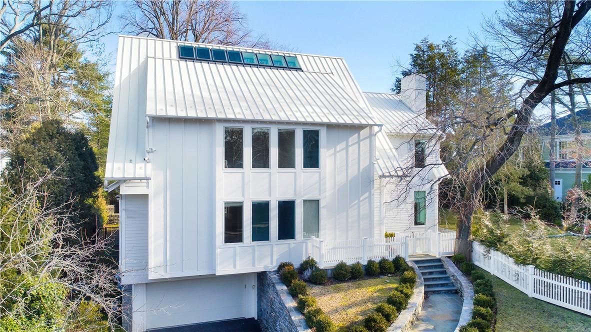 2 Colonial Lane Larchmont, NY 10538 - Photo 1 of 1