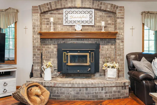 $499,900 | 11817 East Edgewater Road, Albany, IN 47320