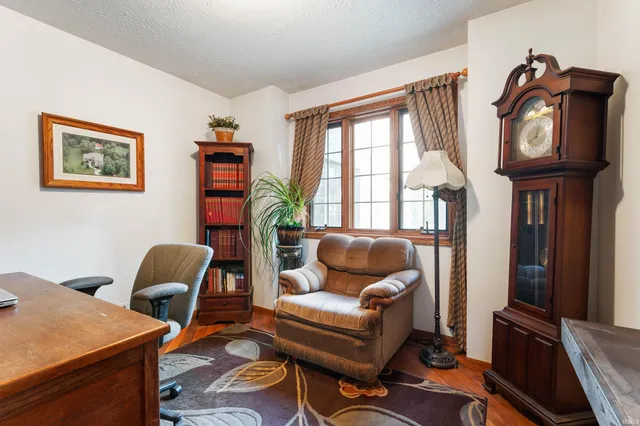 $499,900 | 11817 East Edgewater Road, Albany, IN 47320